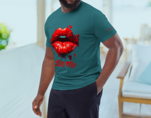 KISS ME 1 T-shirt Unisexe (Édition Lover)