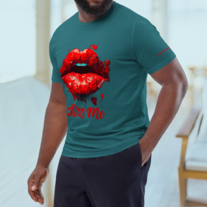 KISS ME 1 T-shirt Unisexe (Édition Lover)