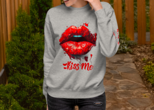 KISS ME 1 Sweatshirt Unisexe (Édition Lover)